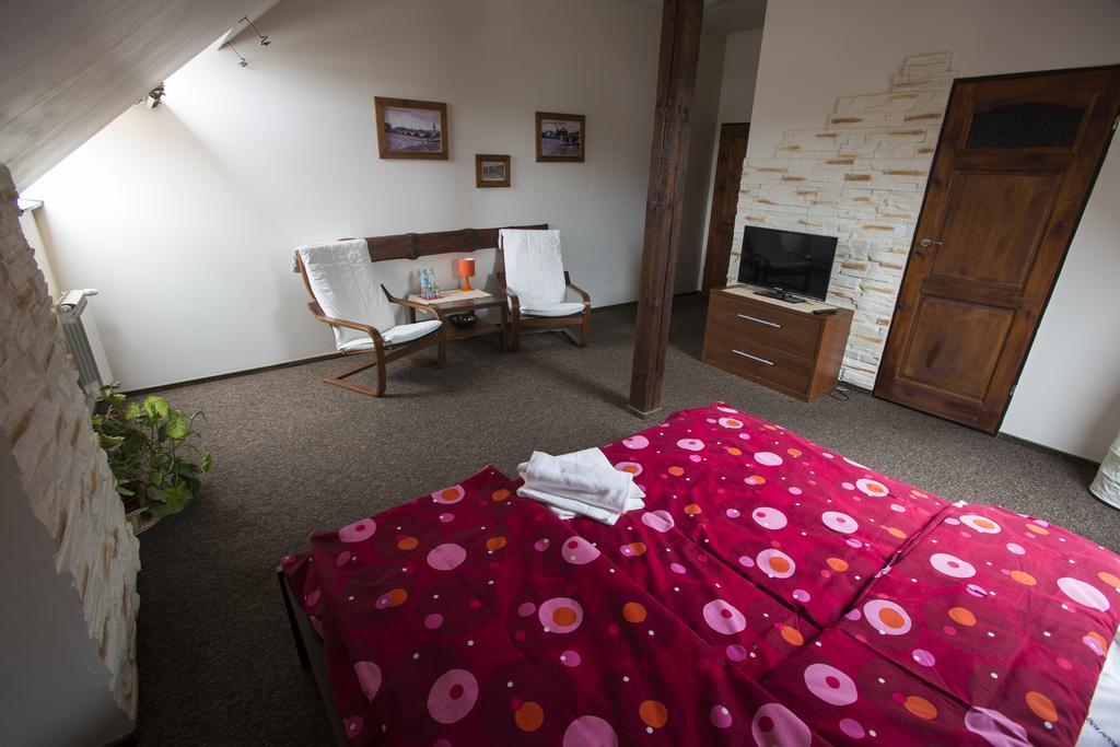 Dos Patos Bed and Breakfast Ełk Rum bild